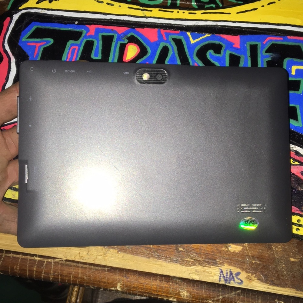 Android Tablet - Picture 6 of 6